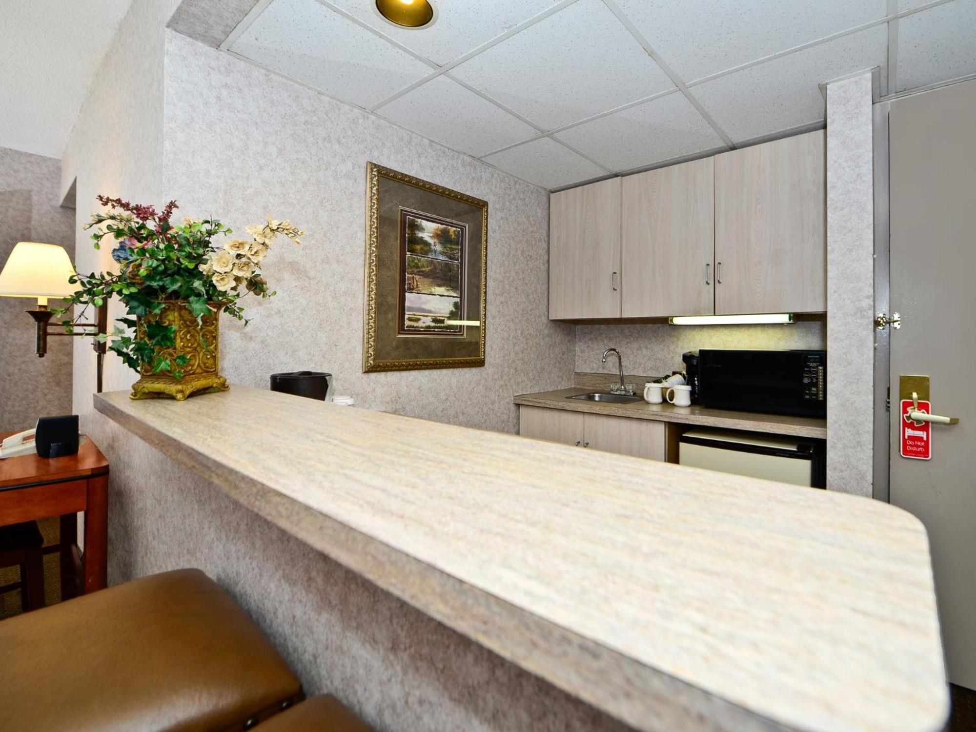 Ramada By Wyndham Plymouth Hotel & Conference Center Zimmer foto