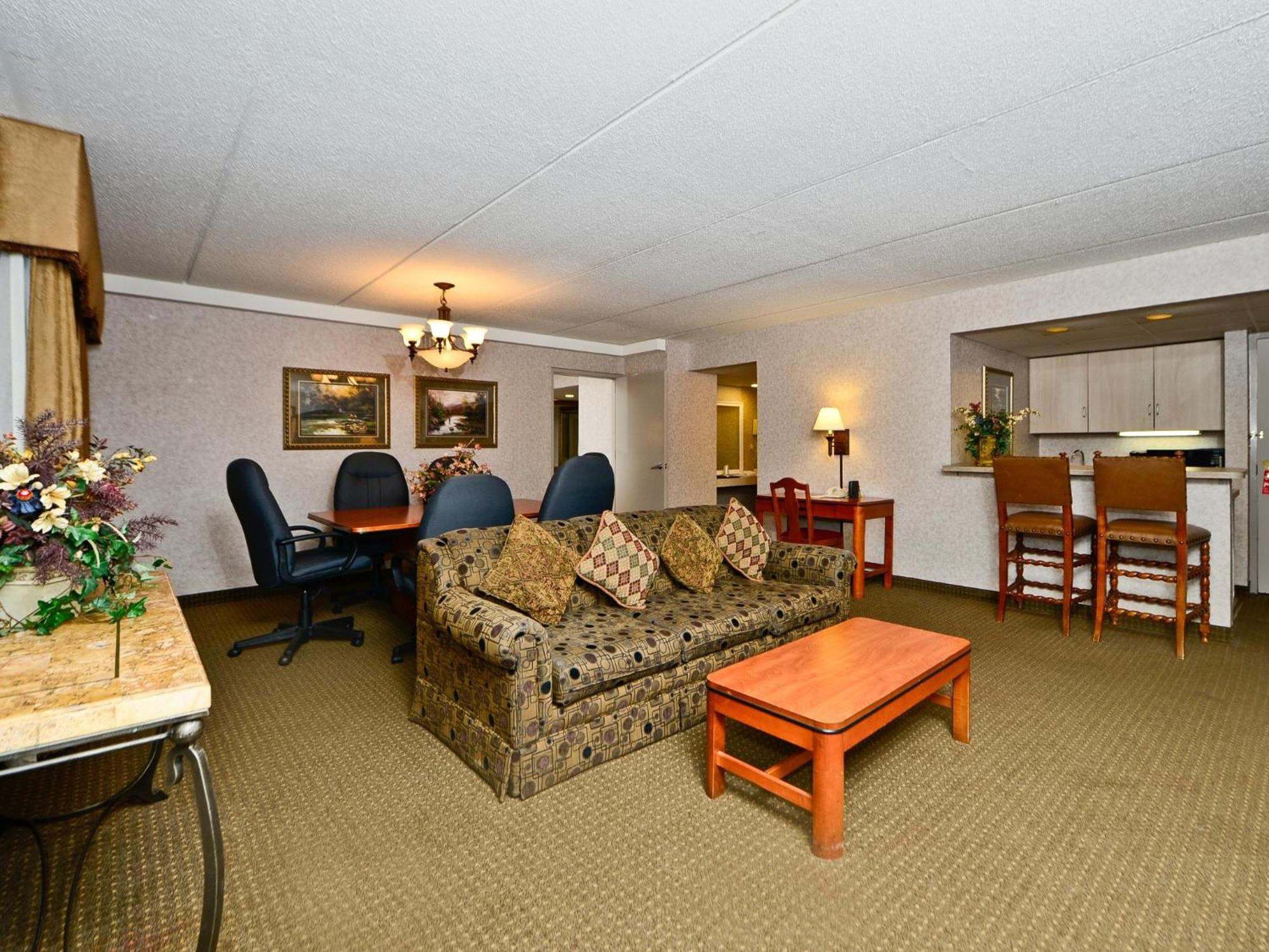 Ramada By Wyndham Plymouth Hotel & Conference Center Zimmer foto